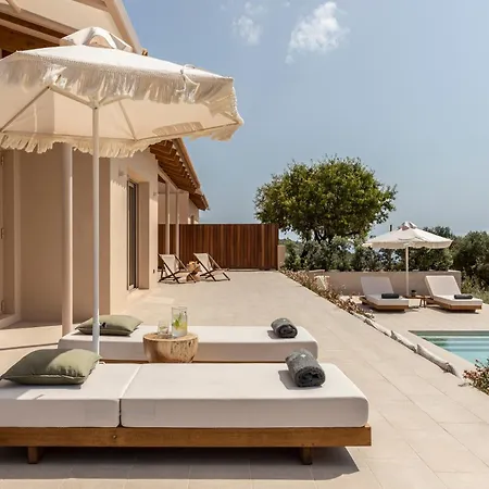 Avertosia Luxury