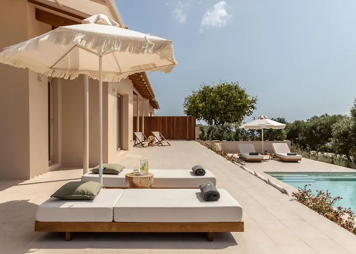 Avertosia Luxury