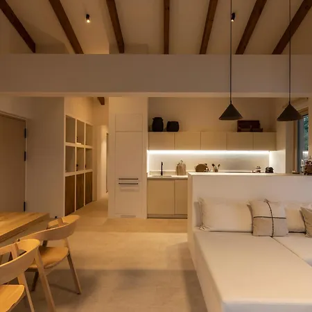 Avertosia Luxury וילה